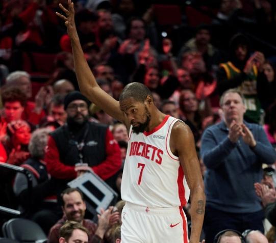 开云入口-这话会不会太伤人？亚历山大怒喷杜兰特：在西部第七好好享受吧！