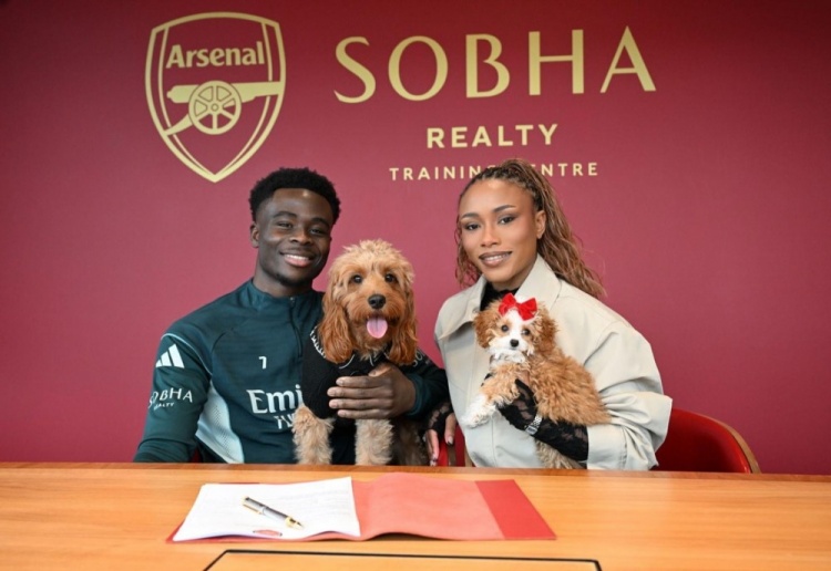 开云APP-值得纪念！萨卡社媒晒照，庆祝达成阿森纳生涯300场里程碑+取胜